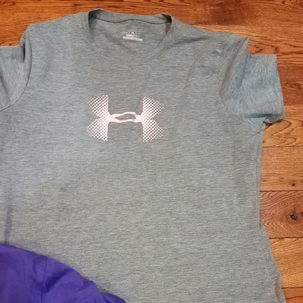 Workout shirts - Picture 6 of 6